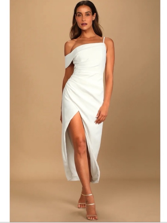 Lulus Dresses & Skirts - Lulu's White One Shoulder Side Pleated High Side Slit Dress Sz S NWT